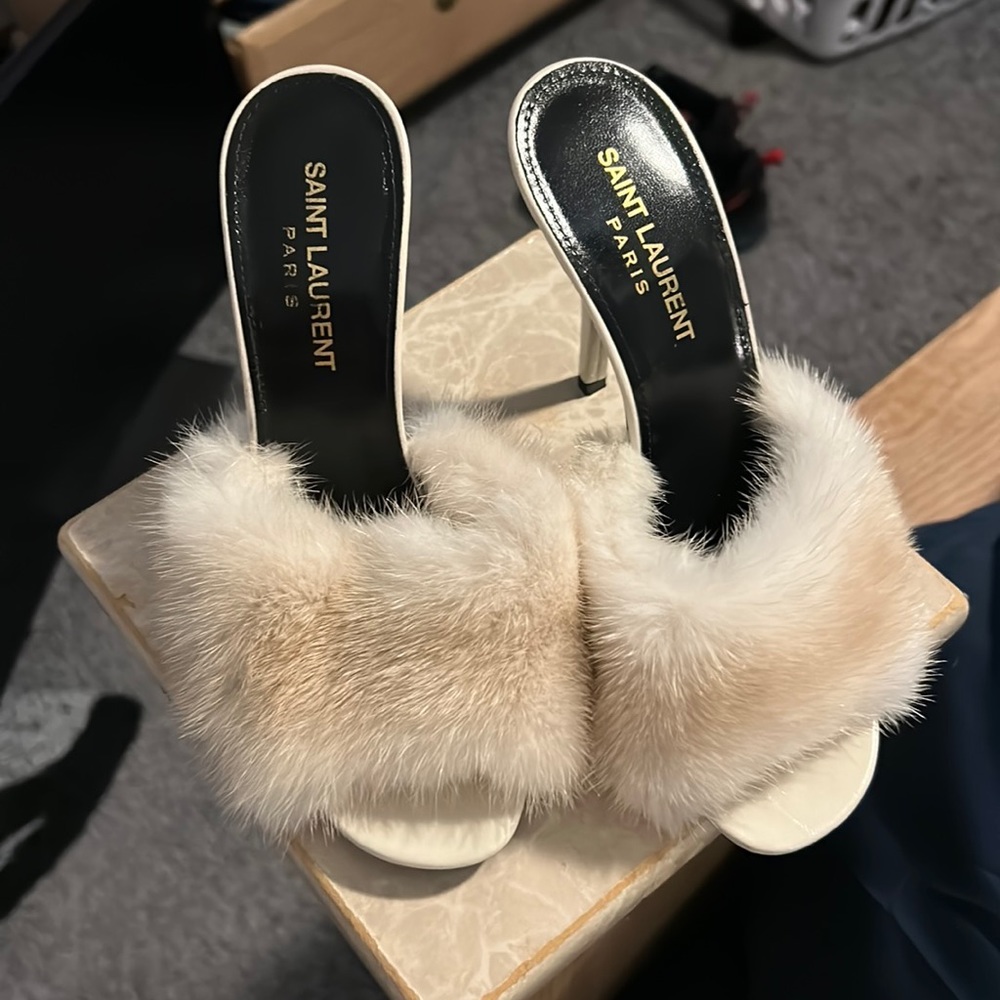YVES SAINT LAURENT SHOES 100% AUTHENTIC YVES SAINT LAURENT MINK HEELS